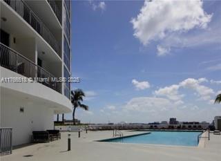 Small Image of 1750 NORTH BAYSHORE DR #2001, Miami Number 32