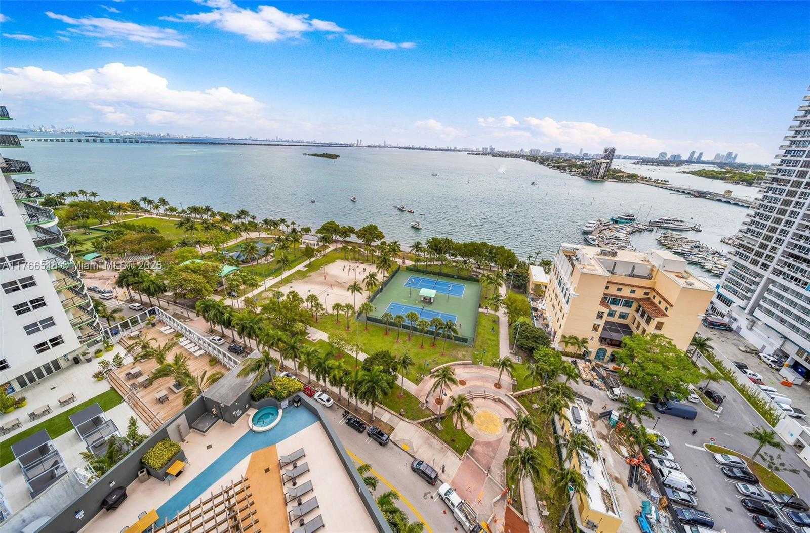 Small Image of 1750 NORTH BAYSHORE DR #2001, Miami Number 5