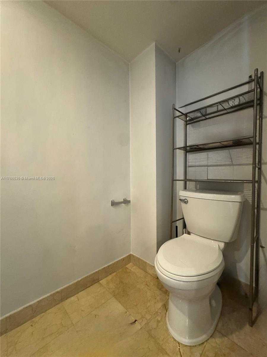 Small Image of 6917 COLLINS AVE #520, Miami Beach Number 11