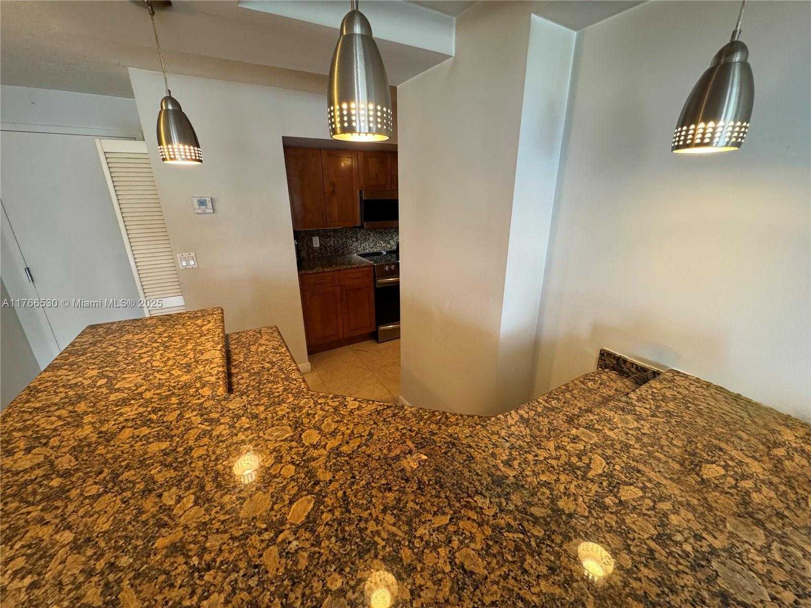 Small Image of 6917 COLLINS AVE #520, Miami Beach Number 13