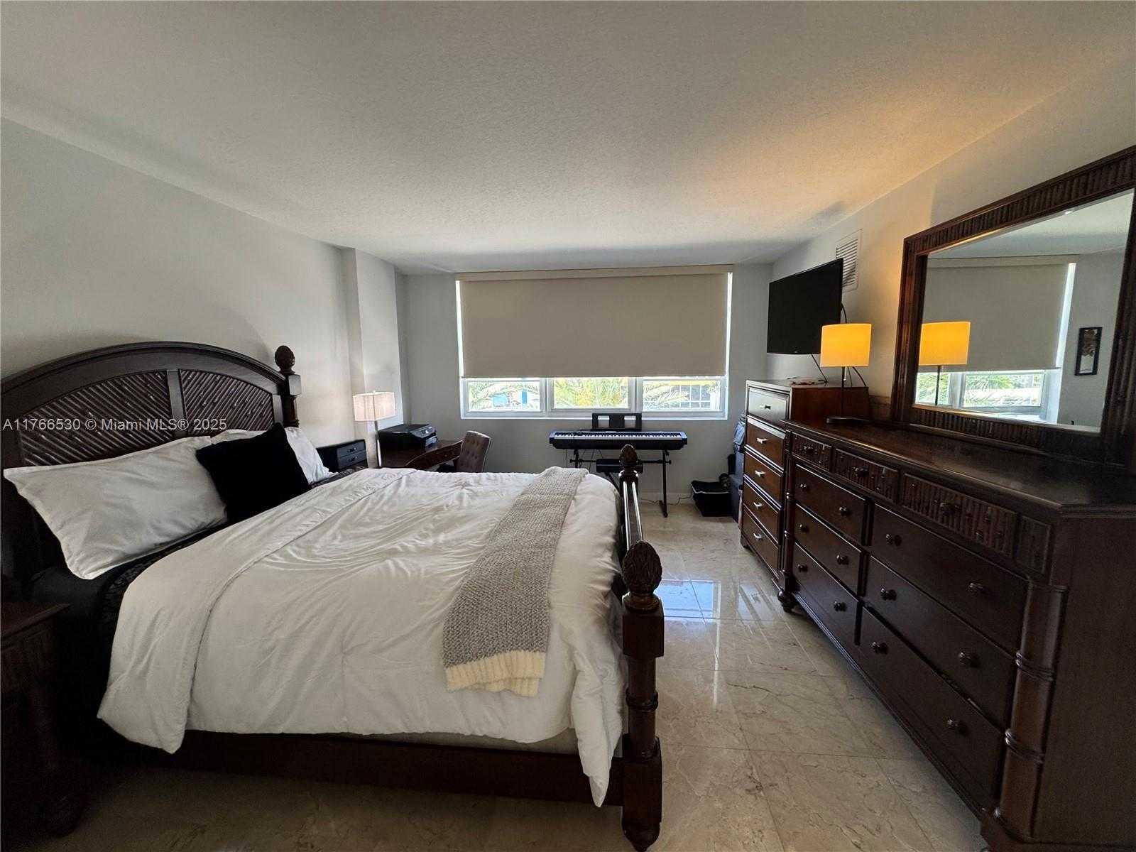 Small Image of 6917 COLLINS AVE #520, Miami Beach Number 19