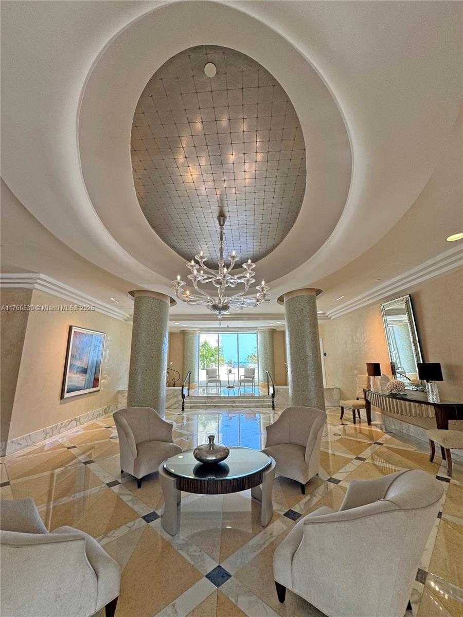 Small Image of 6917 COLLINS AVE #520, Miami Beach Number 2