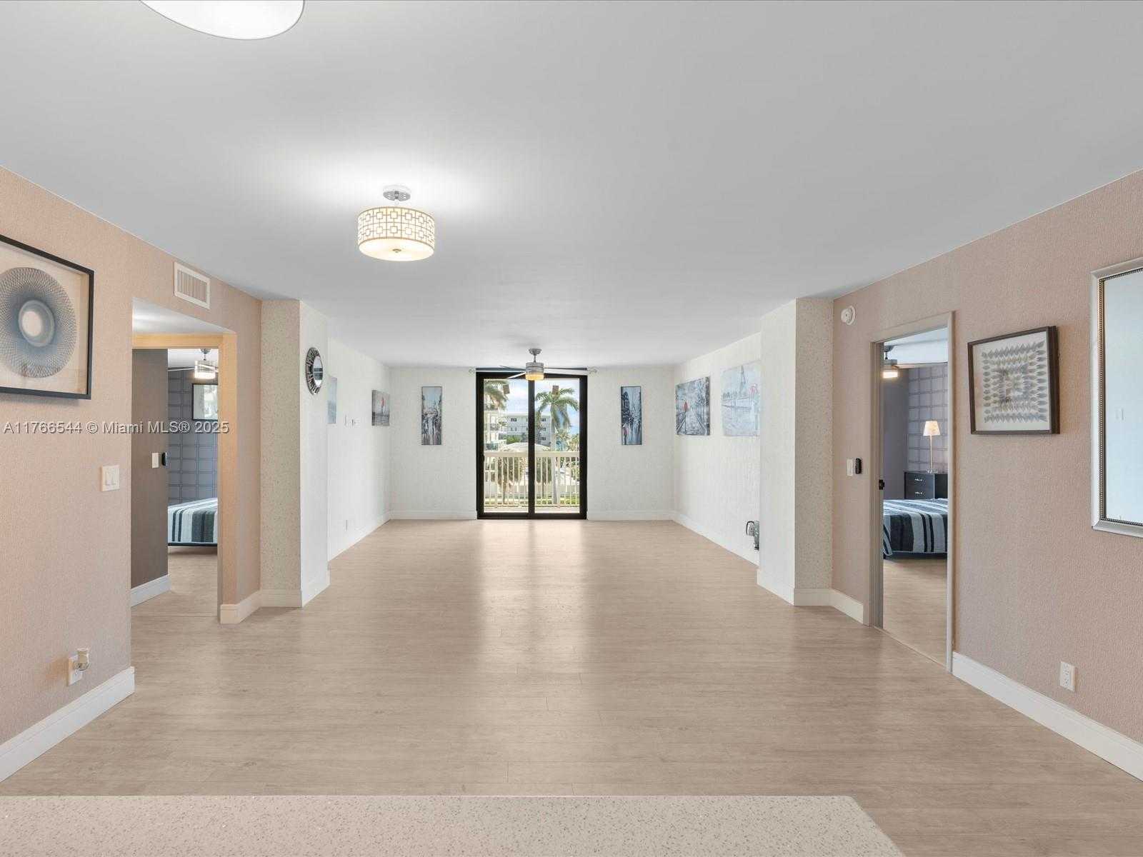 Small Image of 1500 SOUTH OCEAN DR #3G, Hollywood Number 11