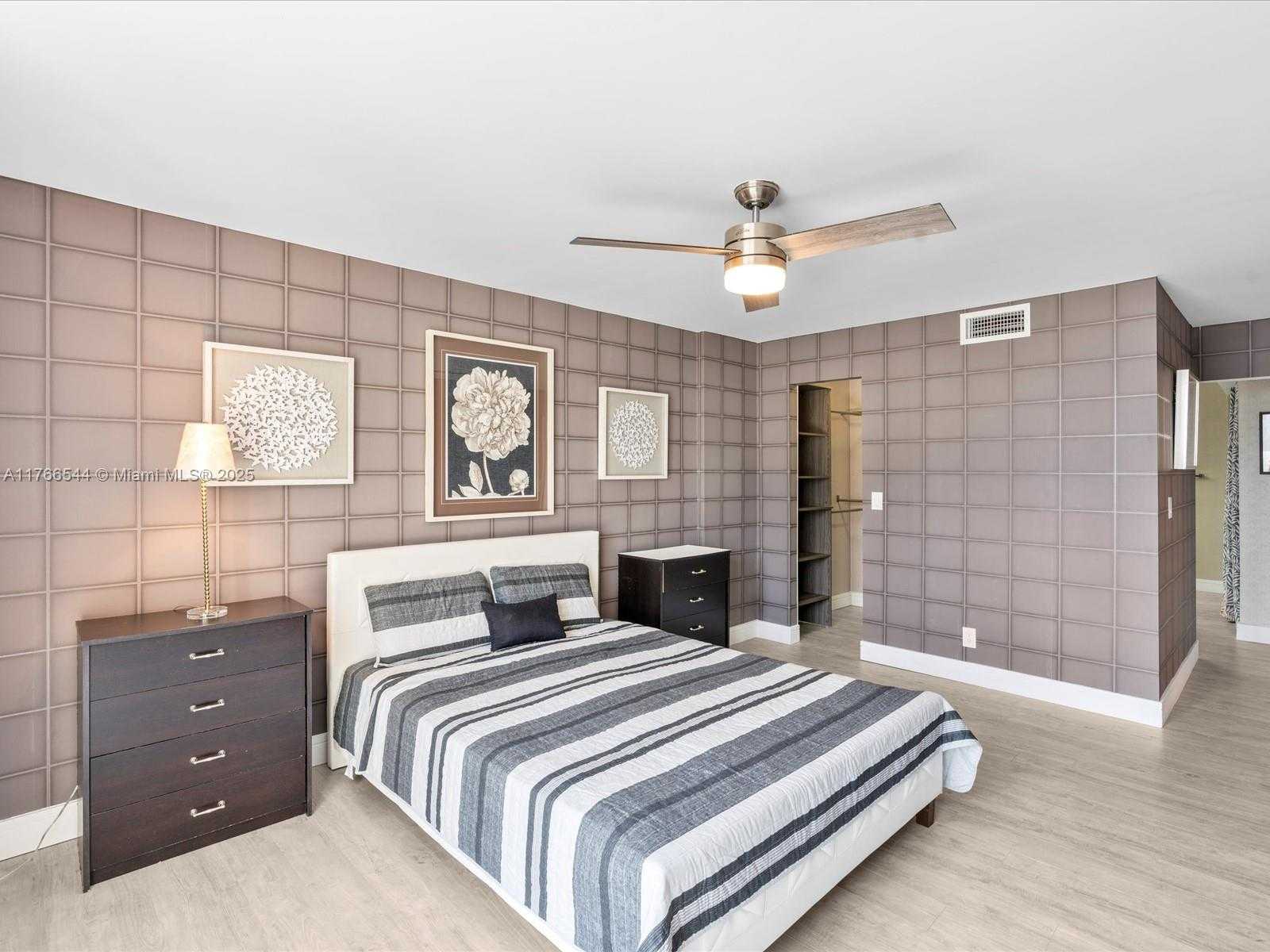 Small Image of 1500 SOUTH OCEAN DR #3G, Hollywood Number 17