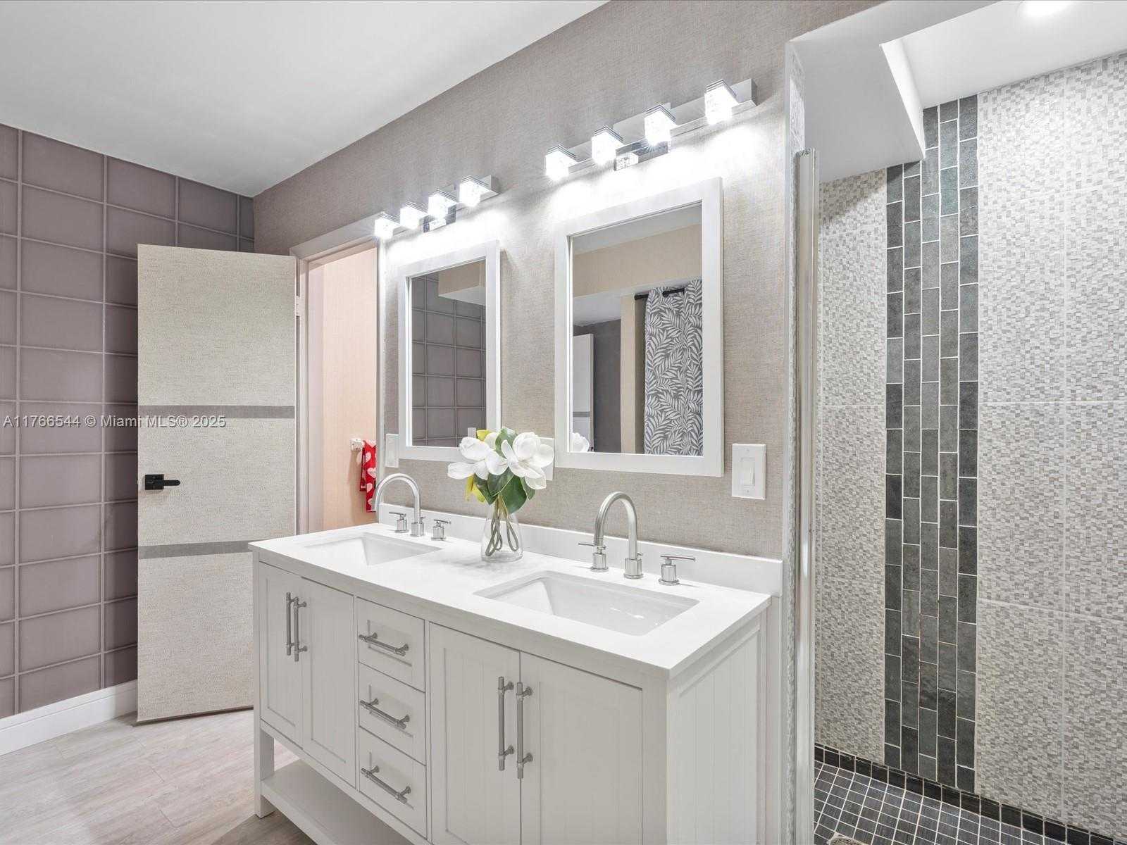 Small Image of 1500 SOUTH OCEAN DR #3G, Hollywood Number 21
