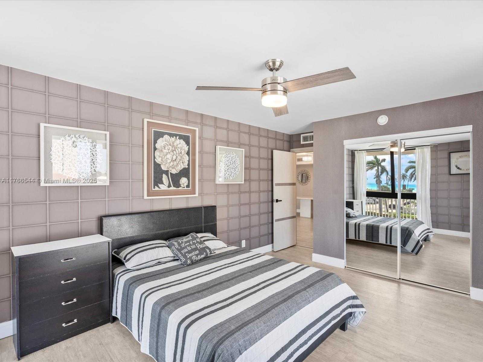 Small Image of 1500 SOUTH OCEAN DR #3G, Hollywood Number 25