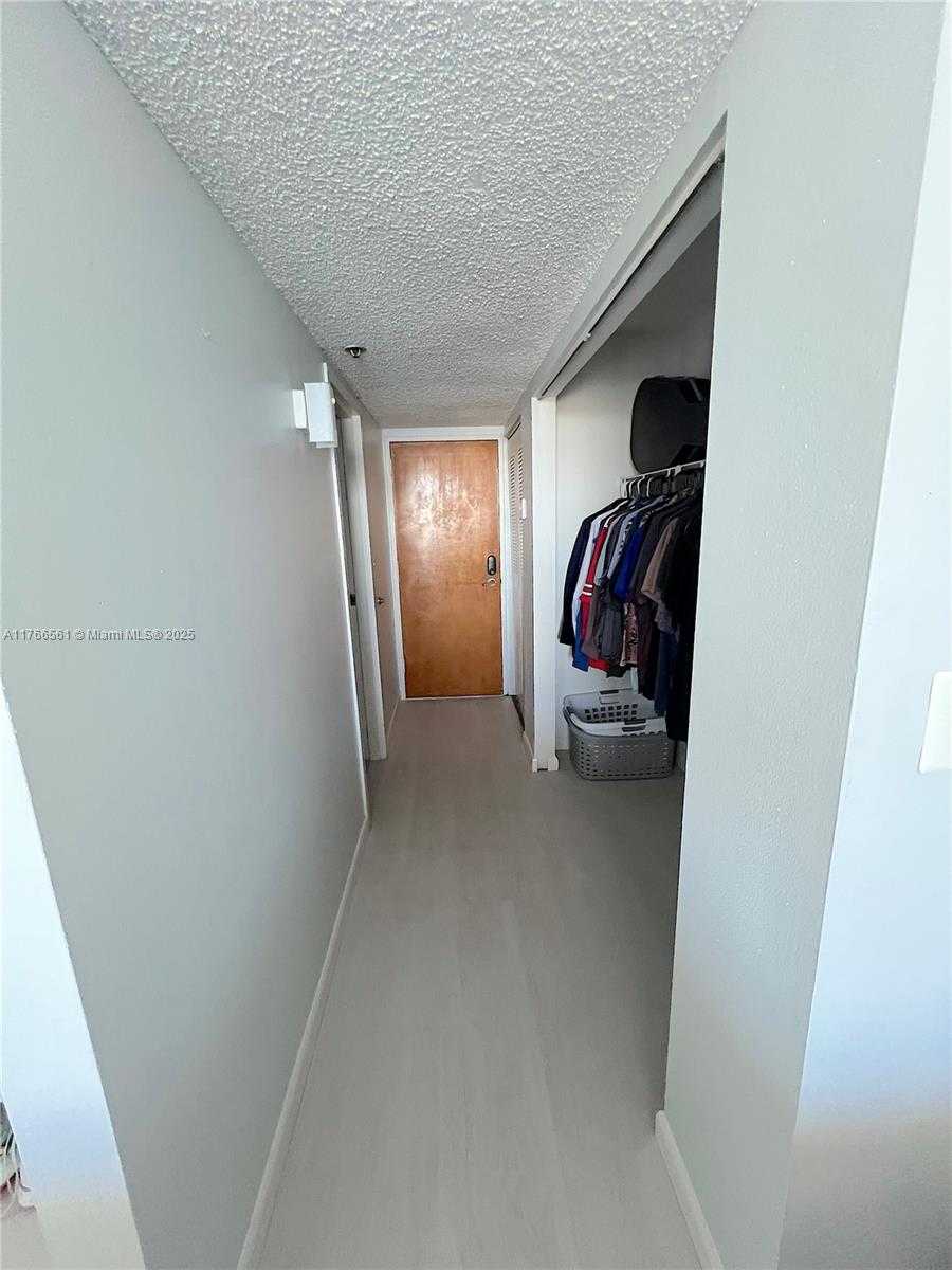 Small Image of 7601 EAST TREASURE DR #2412, North Bay Village Number 30
