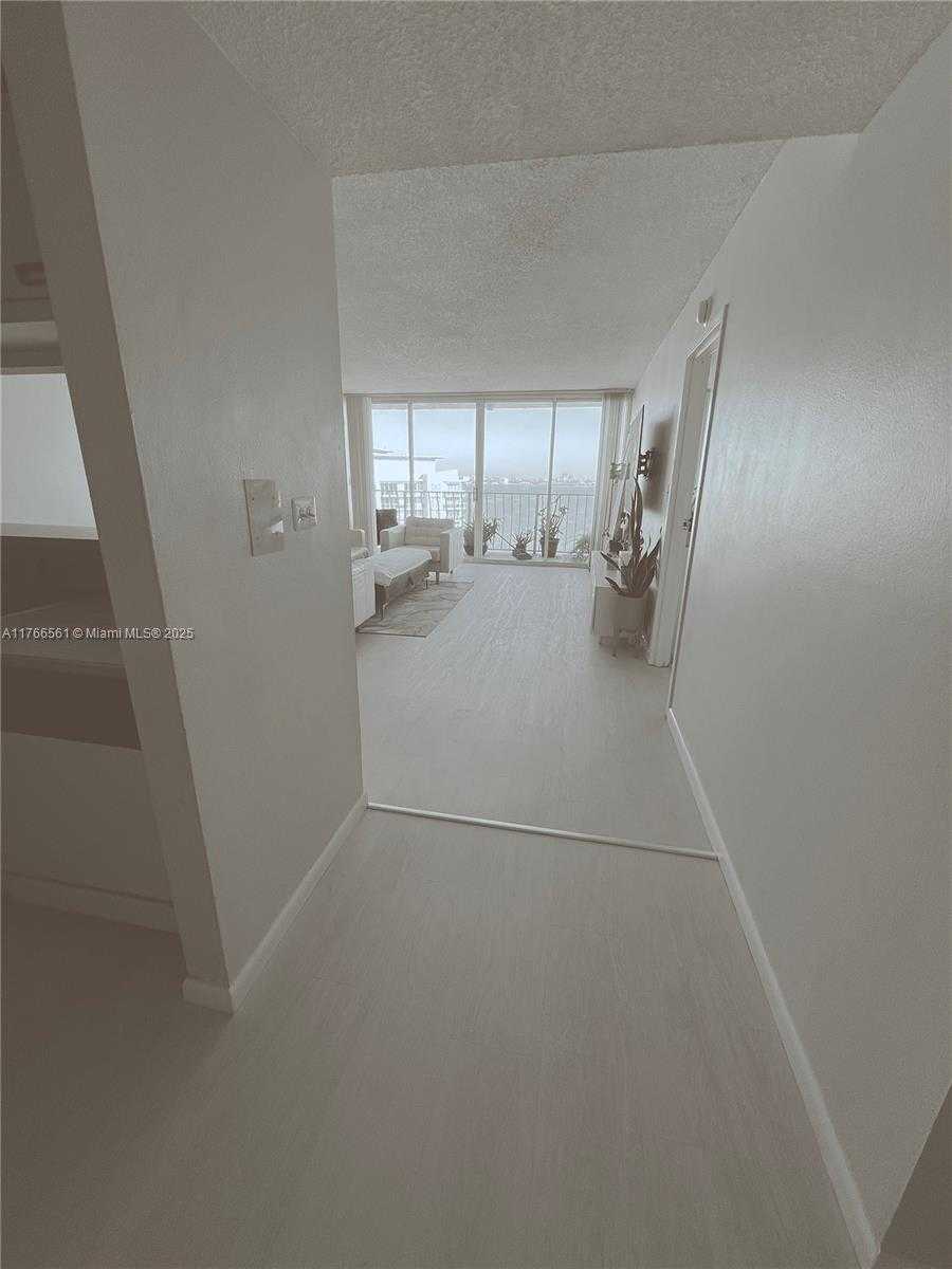 Small Image of 7601 EAST TREASURE DR #2412, North Bay Village Number 8