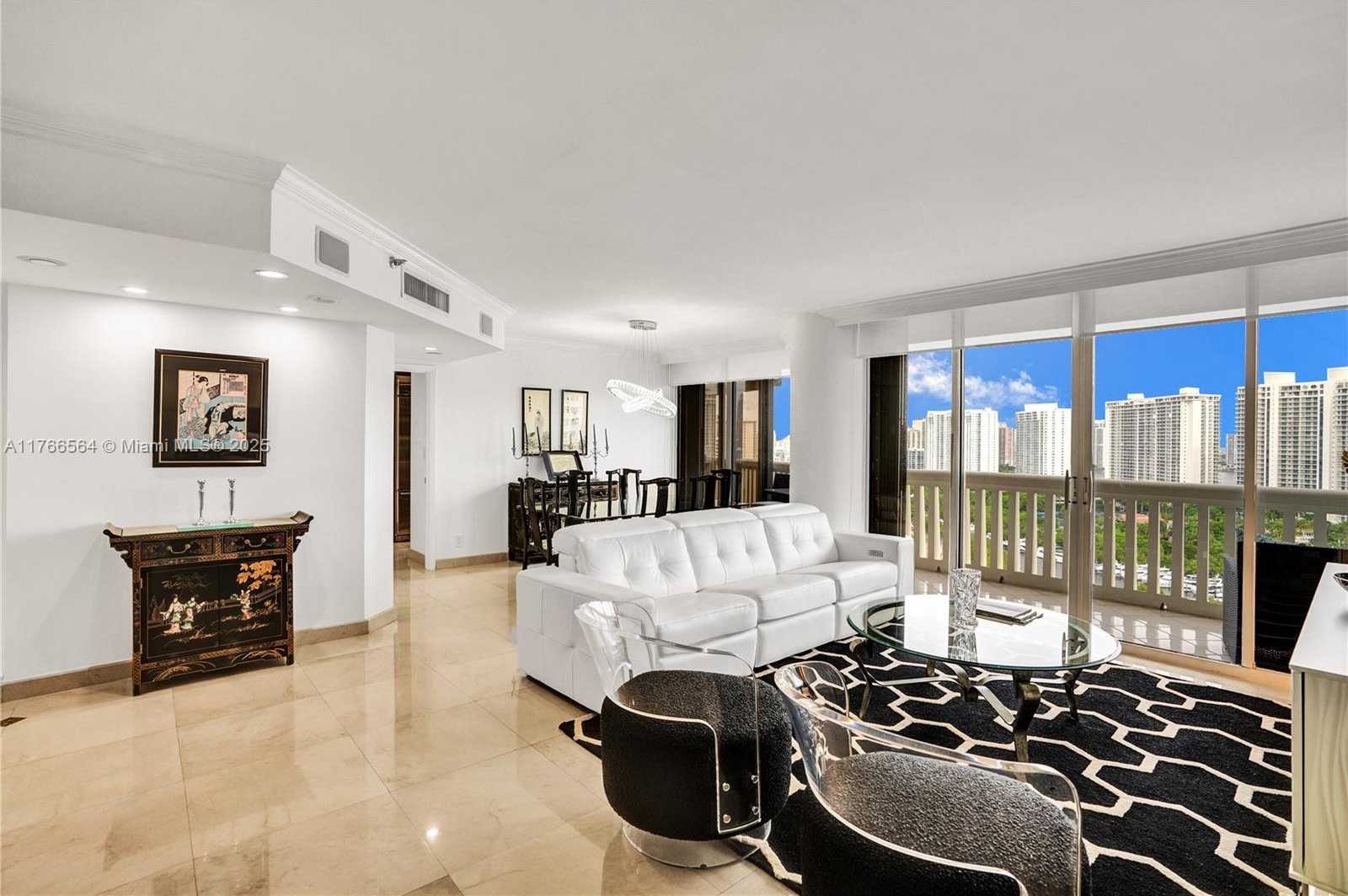 Small Image of 1000 ISLAND BLVD #2107, Aventura Number 2