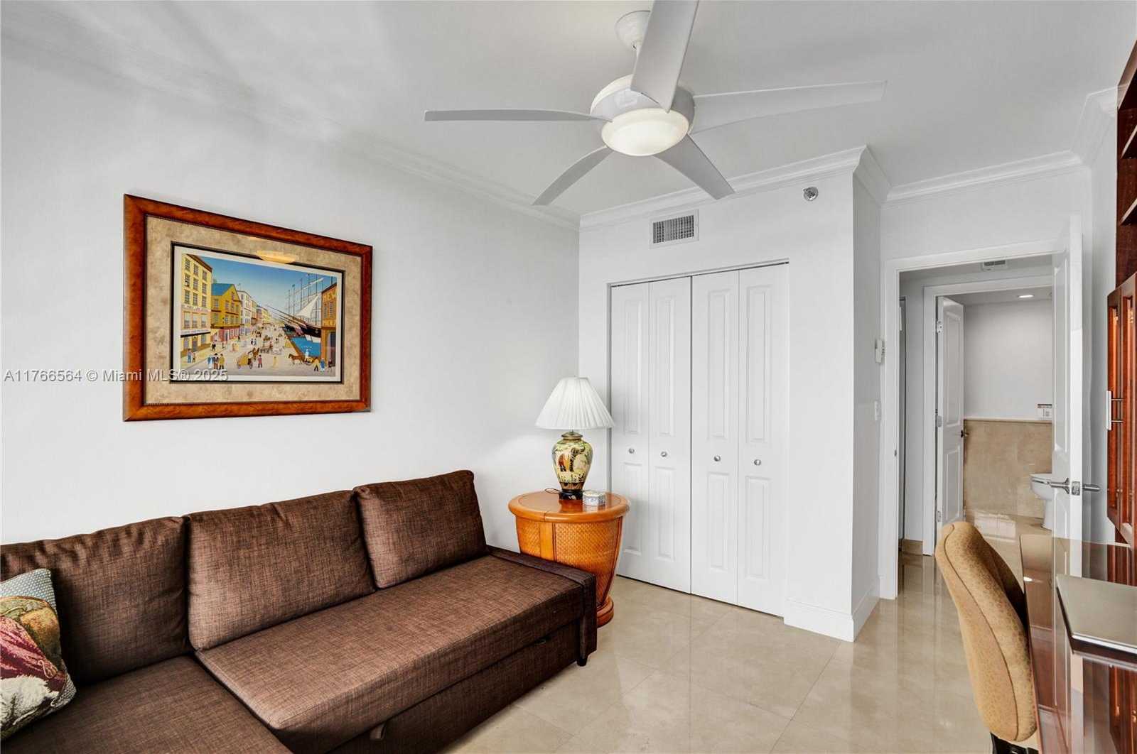 Small Image of 1000 ISLAND BLVD #2107, Aventura Number 30