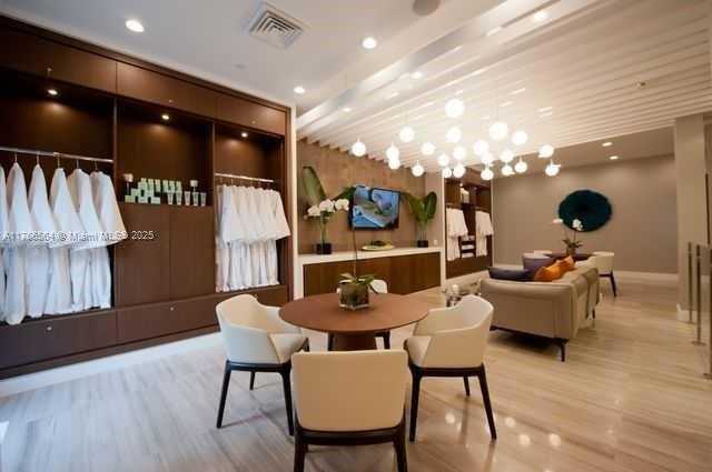 Small Image of 1000 ISLAND BLVD #2107, Aventura Number 65