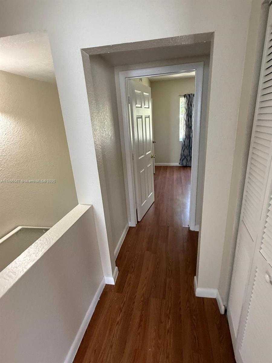 Small Image of 228 NORTH WEST 84TH ST #228, Miami Number 17