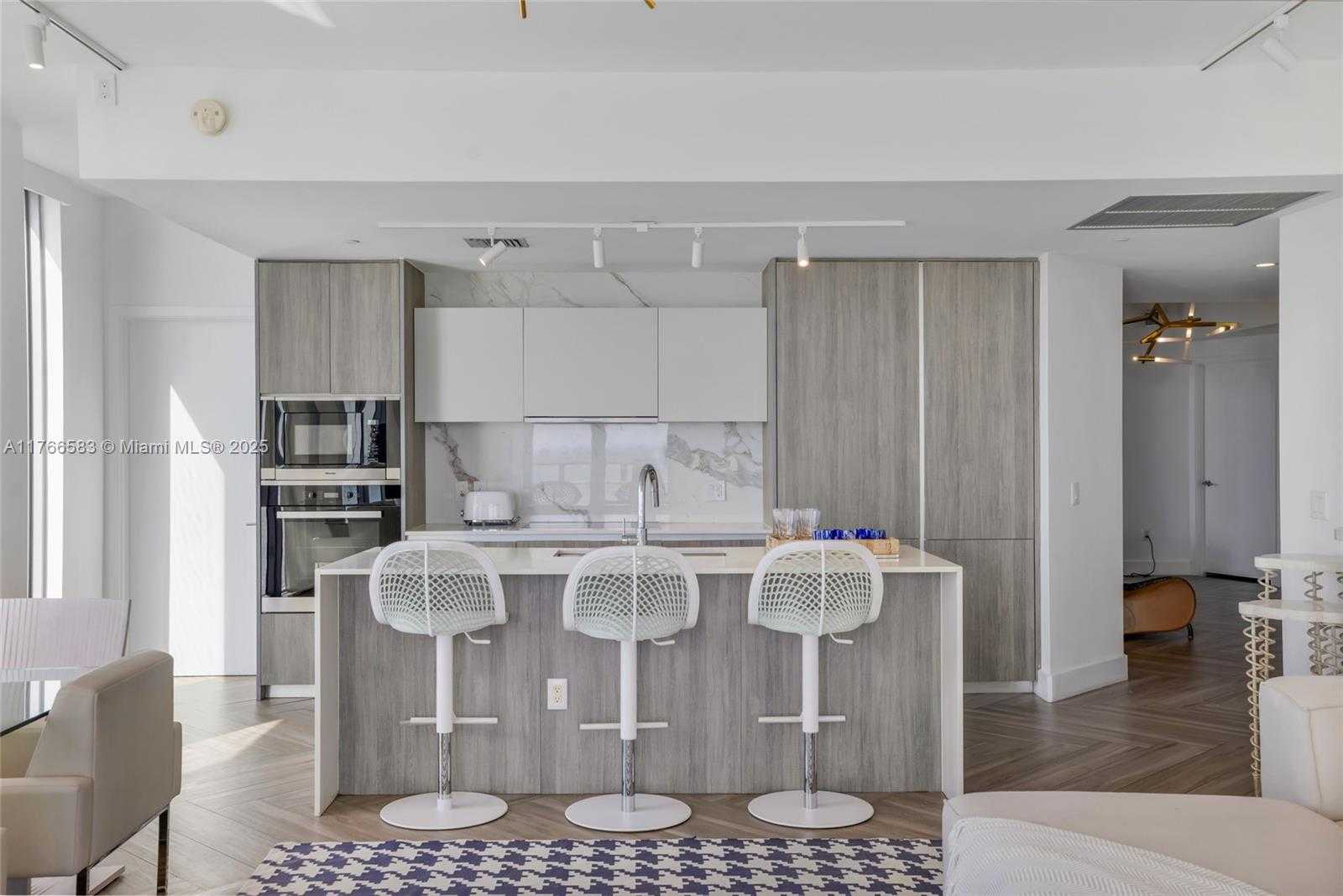 Small Image of 2900 NORTH EAST 7TH AVE #3207, Miami Number 12