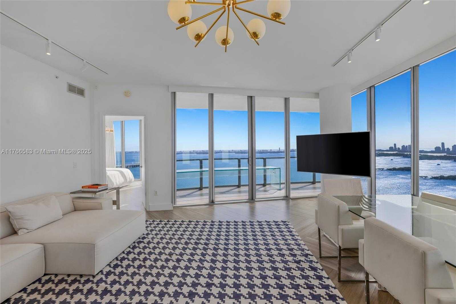 Small Image of 2900 NORTH EAST 7TH AVE #3207, Miami Number 14