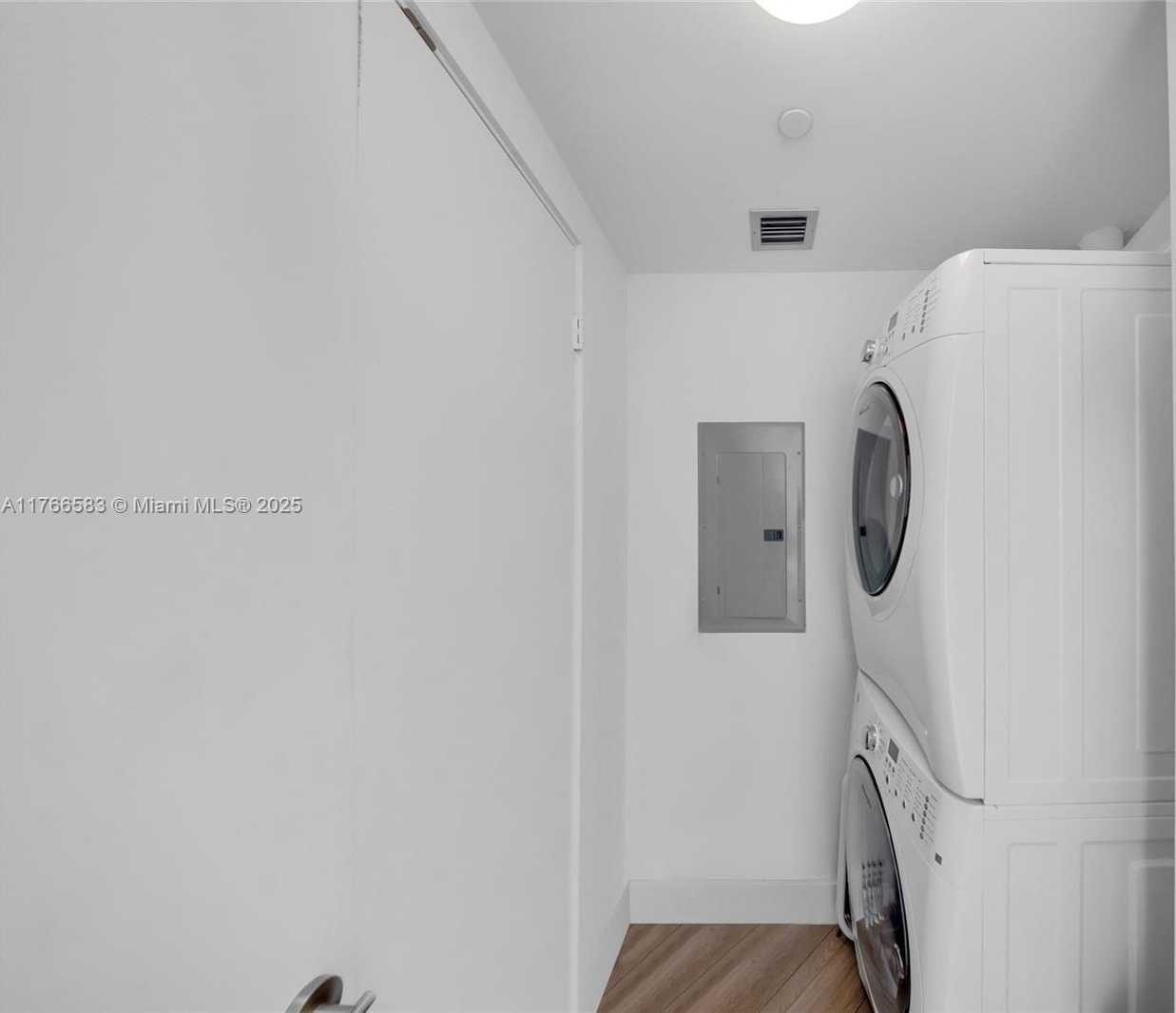 Small Image of 2900 NORTH EAST 7TH AVE #3207, Miami Number 40