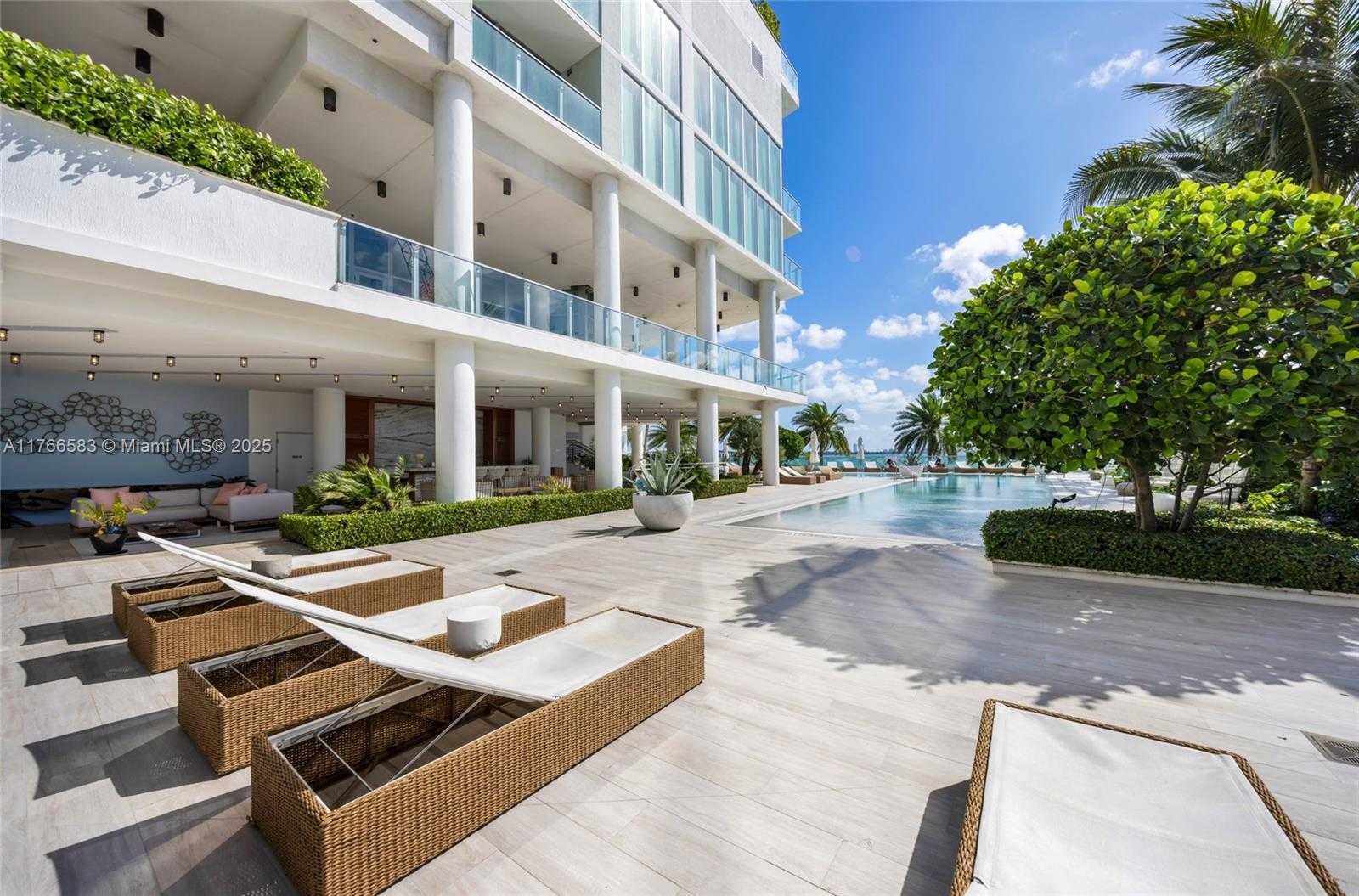 Small Image of 2900 NORTH EAST 7TH AVE #3207, Miami Number 47