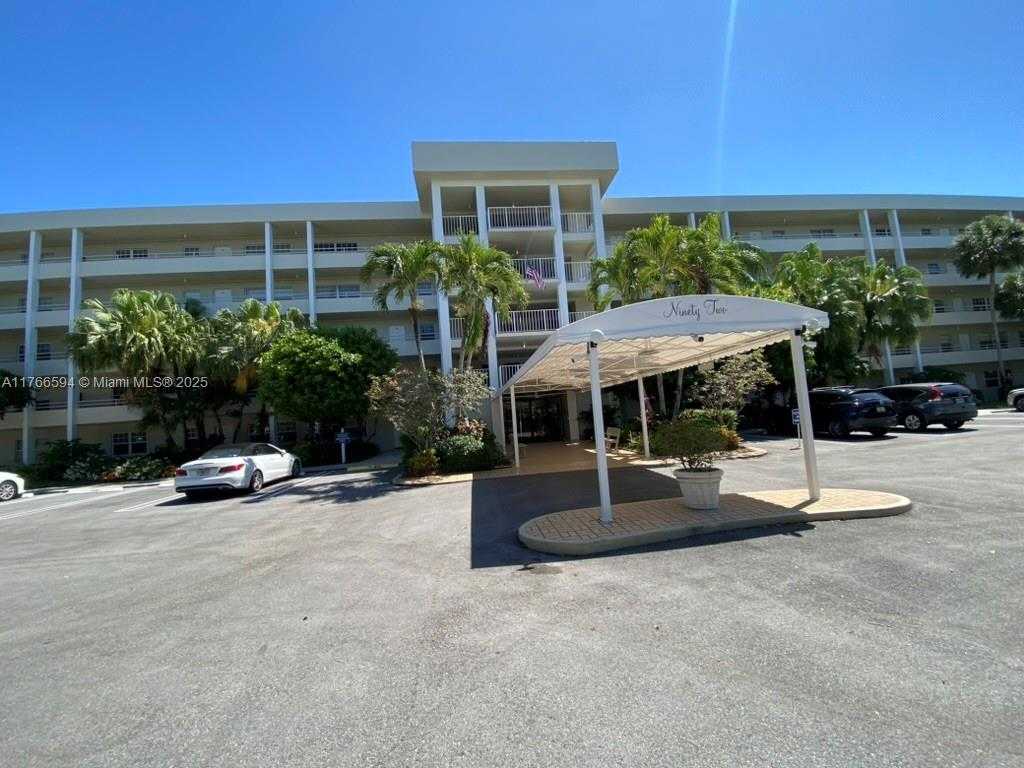 Small Image of 804 CYPRESS BLVD #407, Pompano Beach Number 18