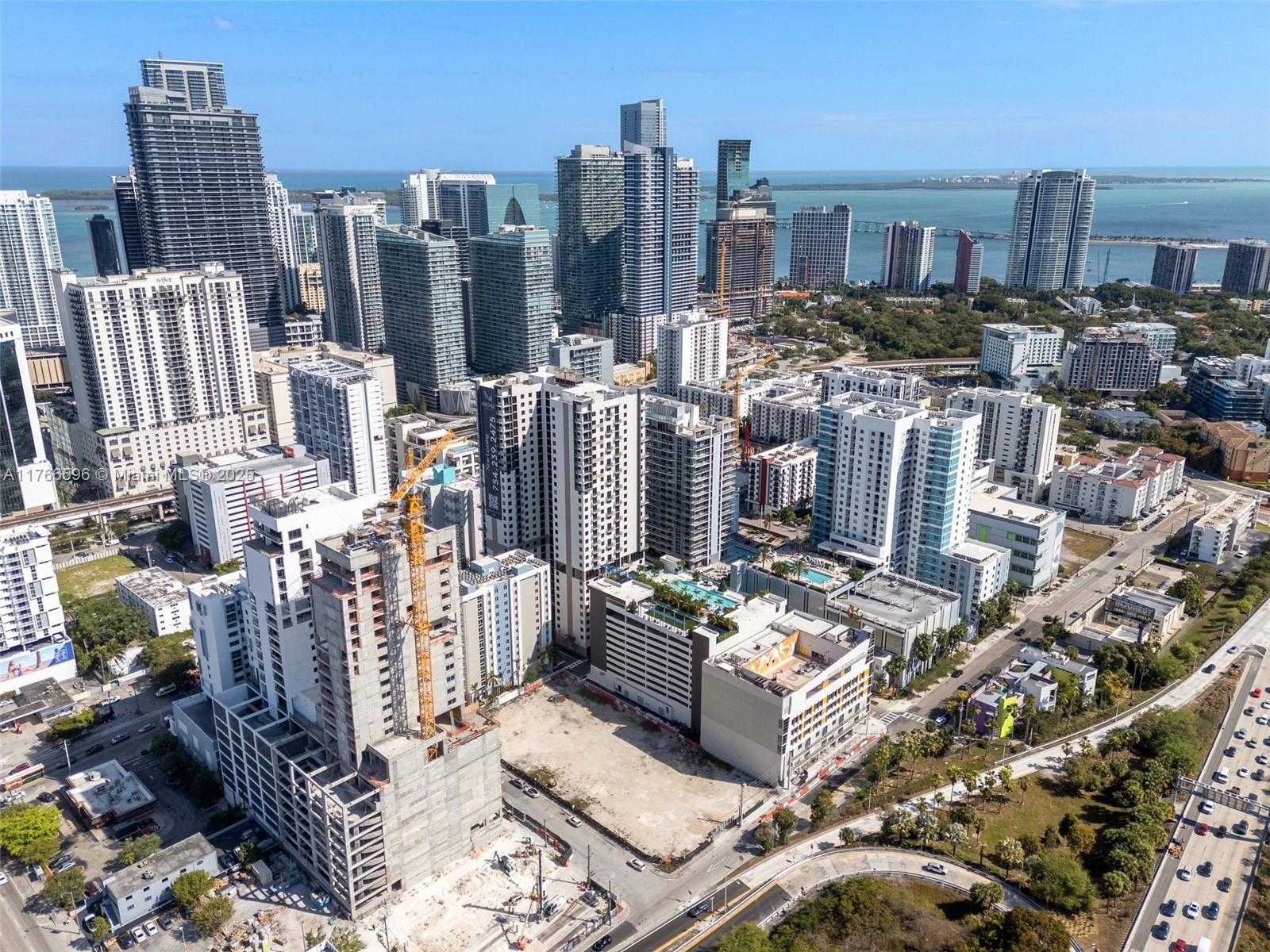 Small Image of 229 SOUTH WEST 9TH ST #202, Miami Number 18