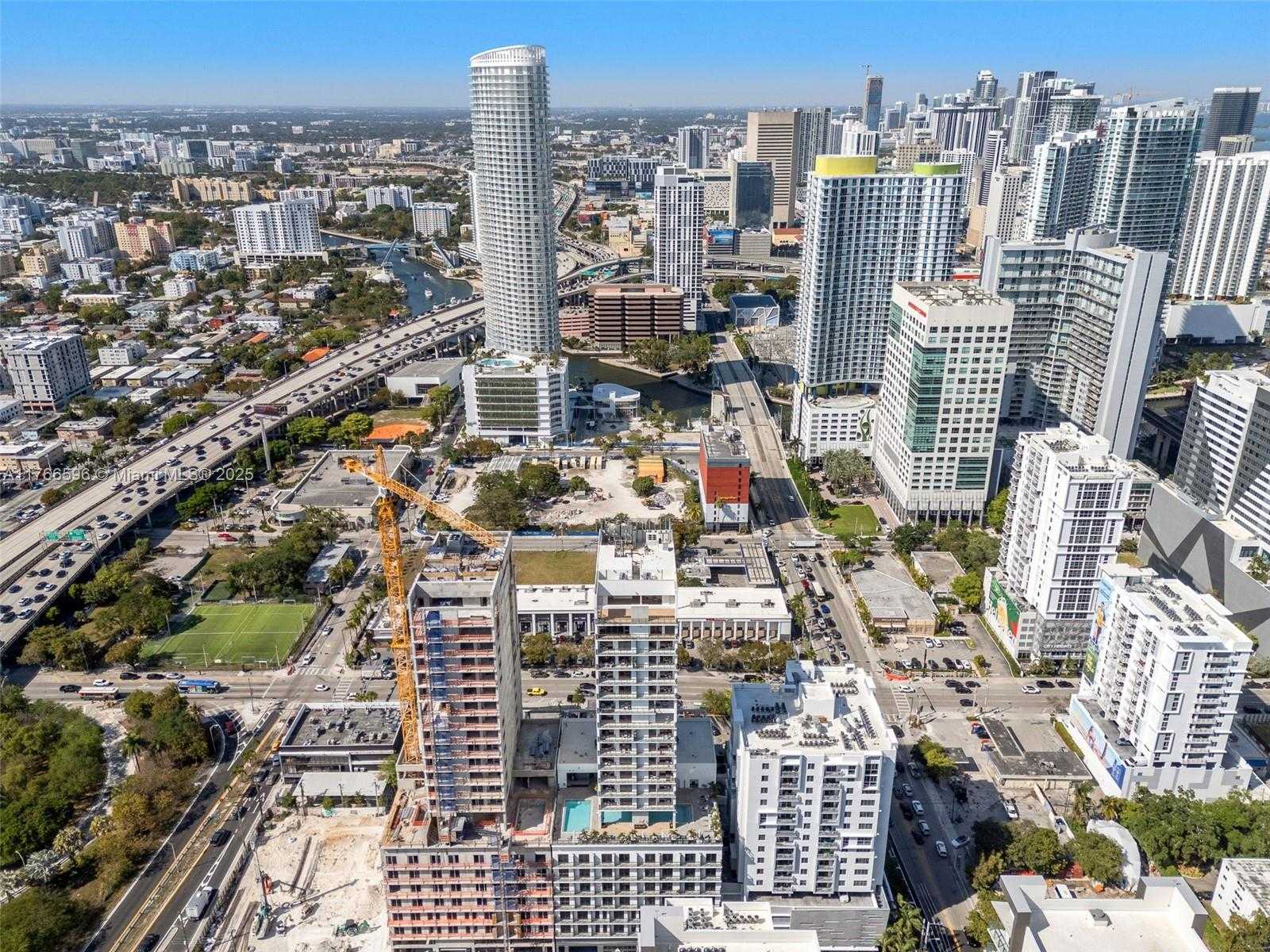 Small Image of 229 SOUTH WEST 9TH ST #202, Miami Number 19