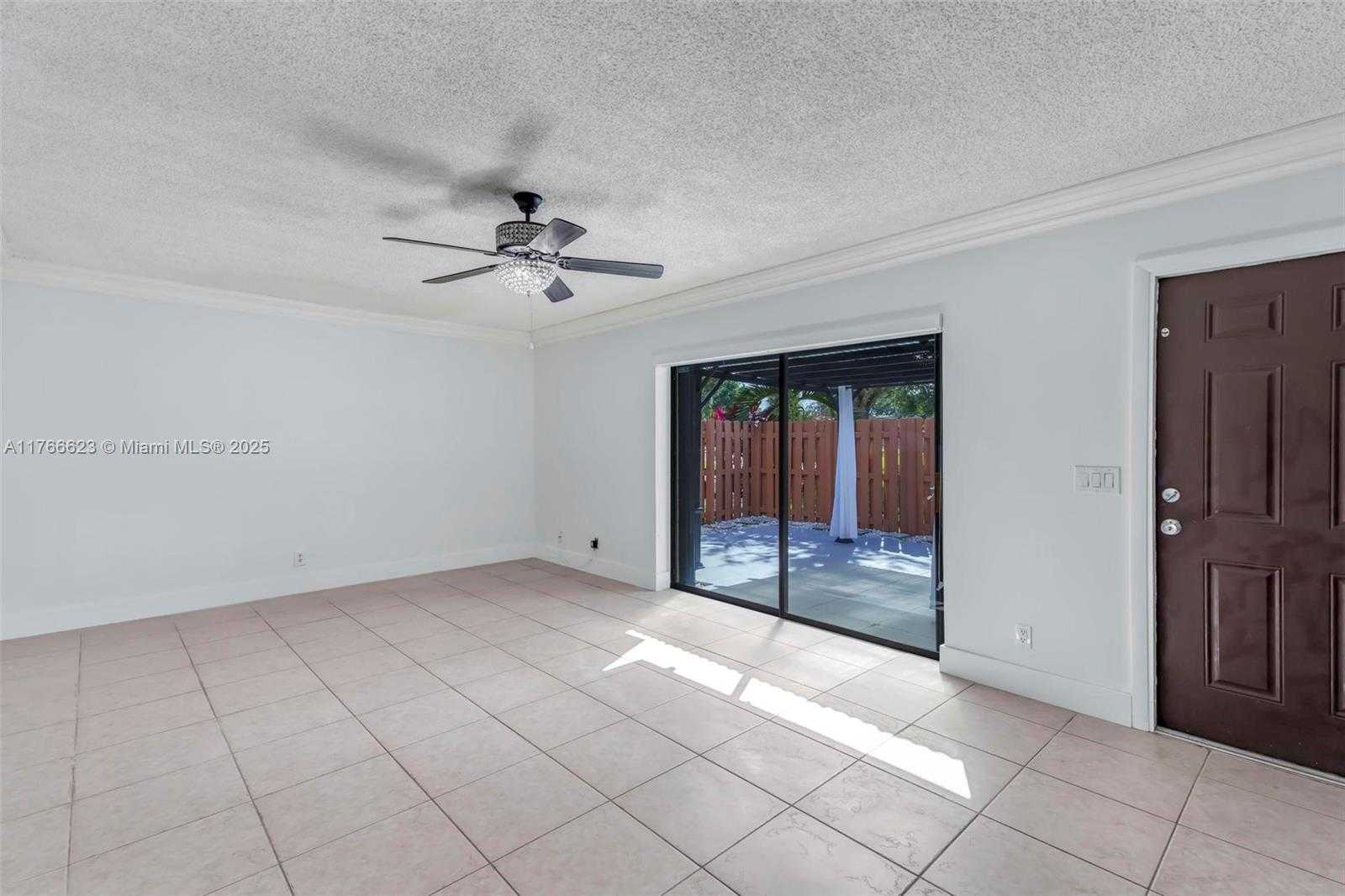 Small Image of 2551 CAMELOT CT #106, Cooper City Number 12