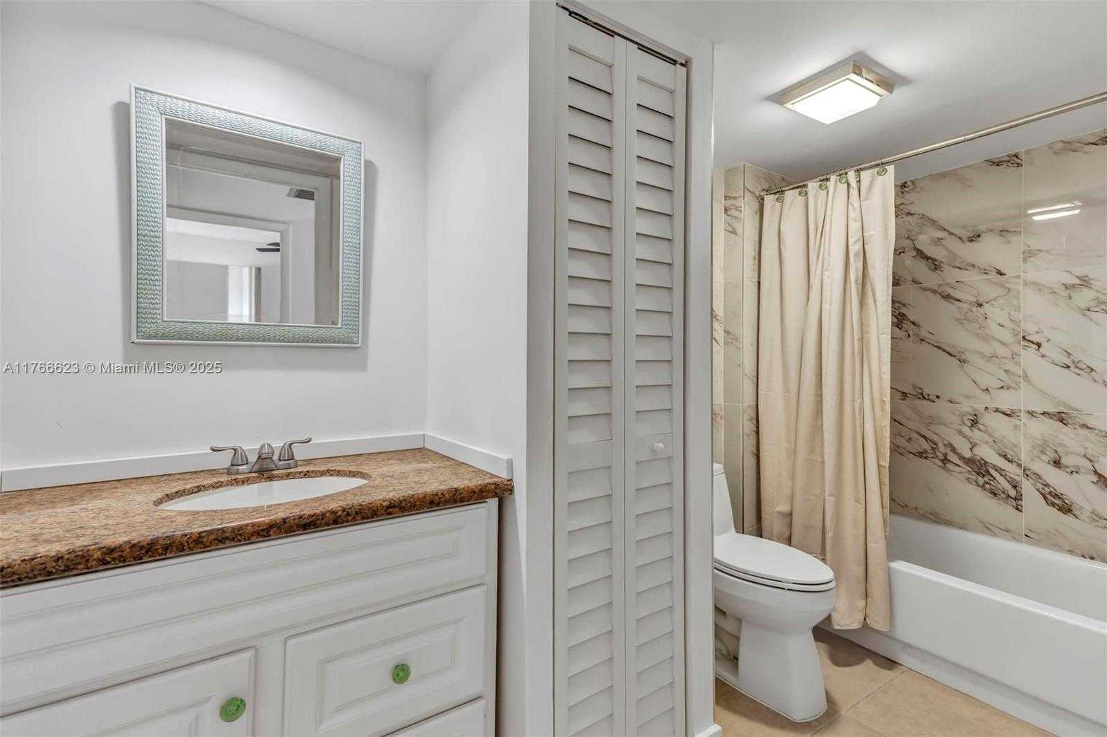Small Image of 2551 CAMELOT CT #106, Cooper City Number 21