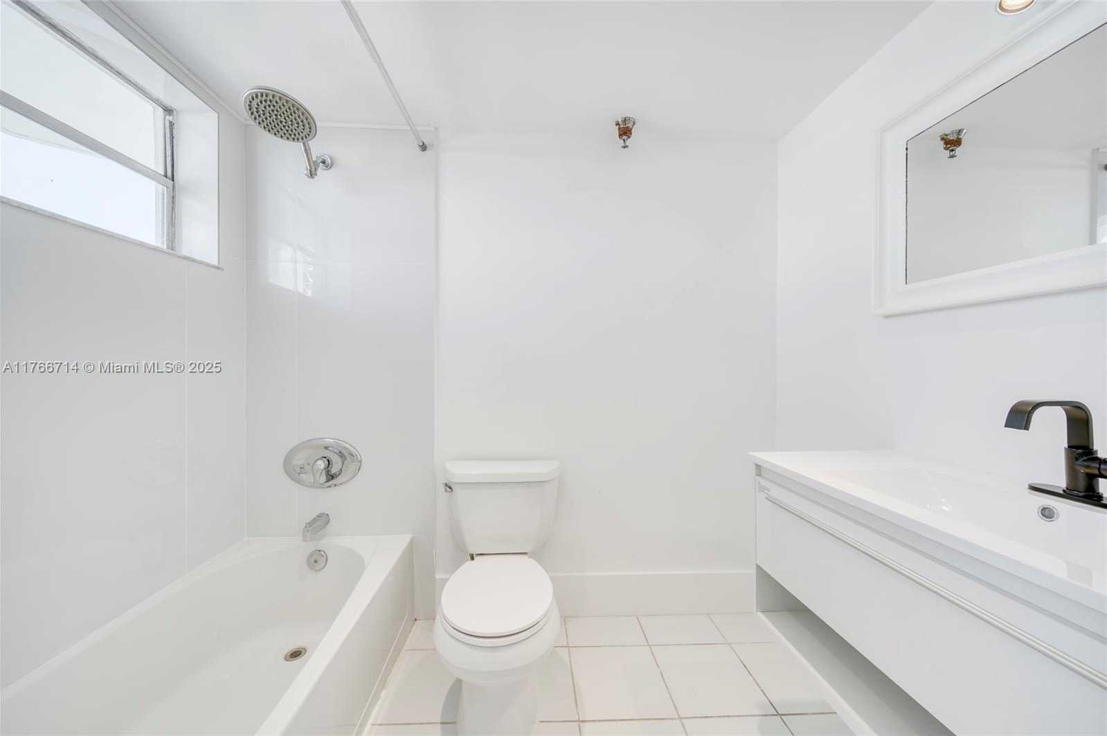 Small Image of 7933 WEST DR #817, North Bay Village Number 12
