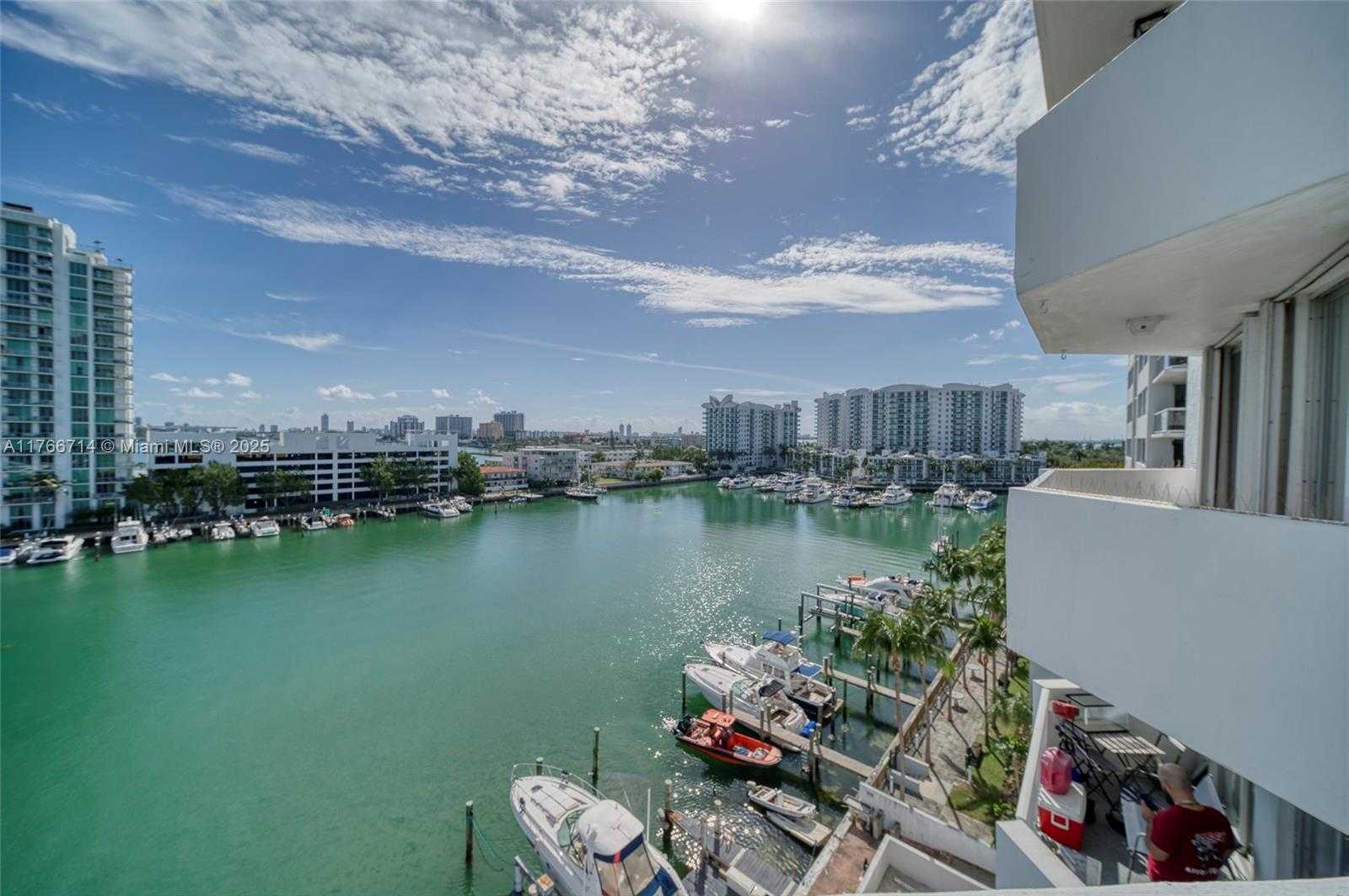Small Image of 7933 WEST DR #817, North Bay Village Number 2