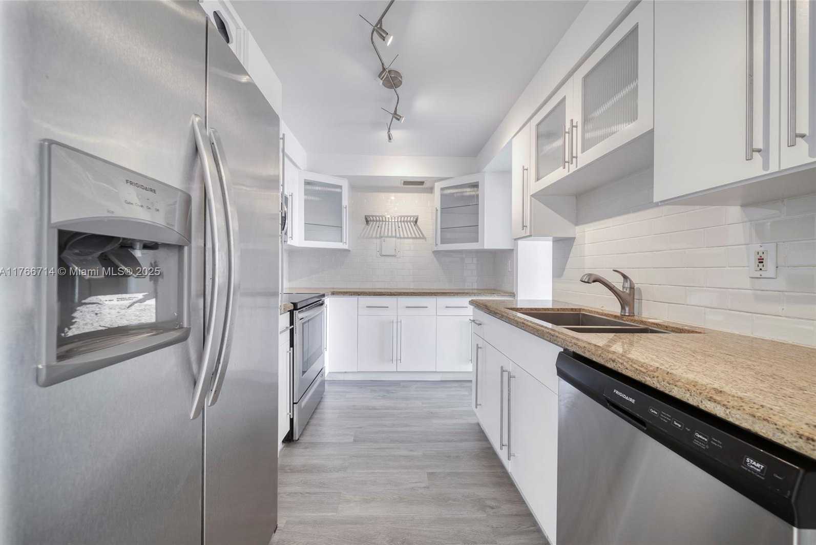 Small Image of 7933 WEST DR #817, North Bay Village Number 7