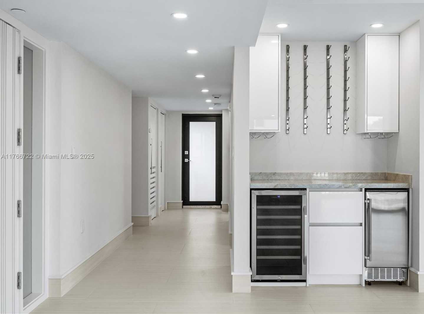 Small Image of 700 CORAL WAY #2, Coral Gables Number 17