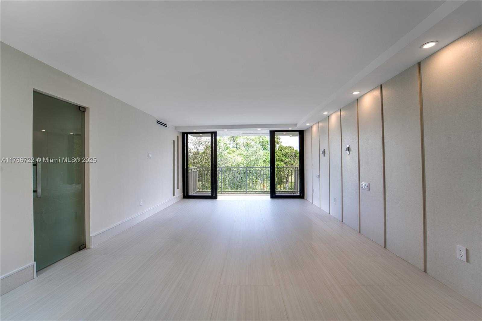 Small Image of 700 CORAL WAY #2, Coral Gables Number 30