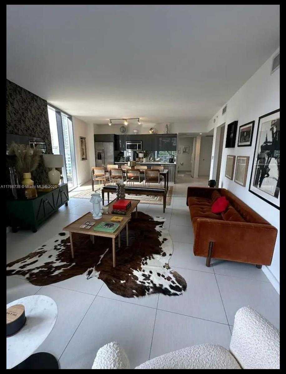 Small Image of 31 SOUTH EAST 6TH ST #1601, Miami Number 4