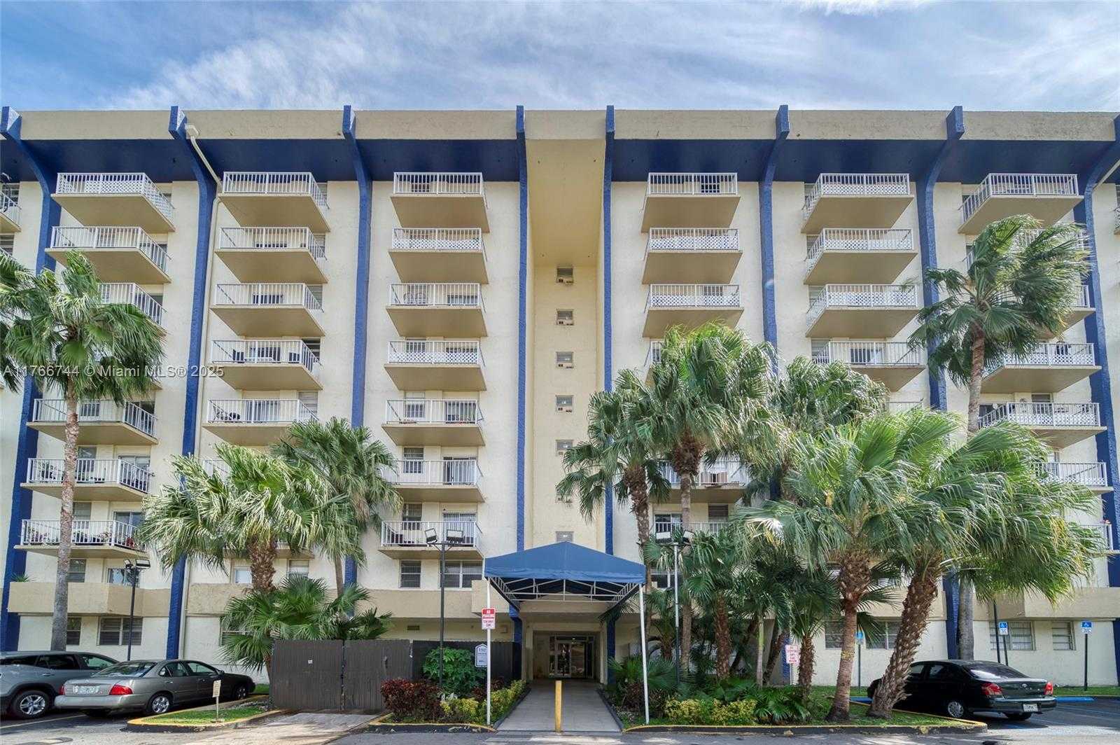 Small Image of 801 NORTH WEST 47TH AVE #515W, Miami Number 18