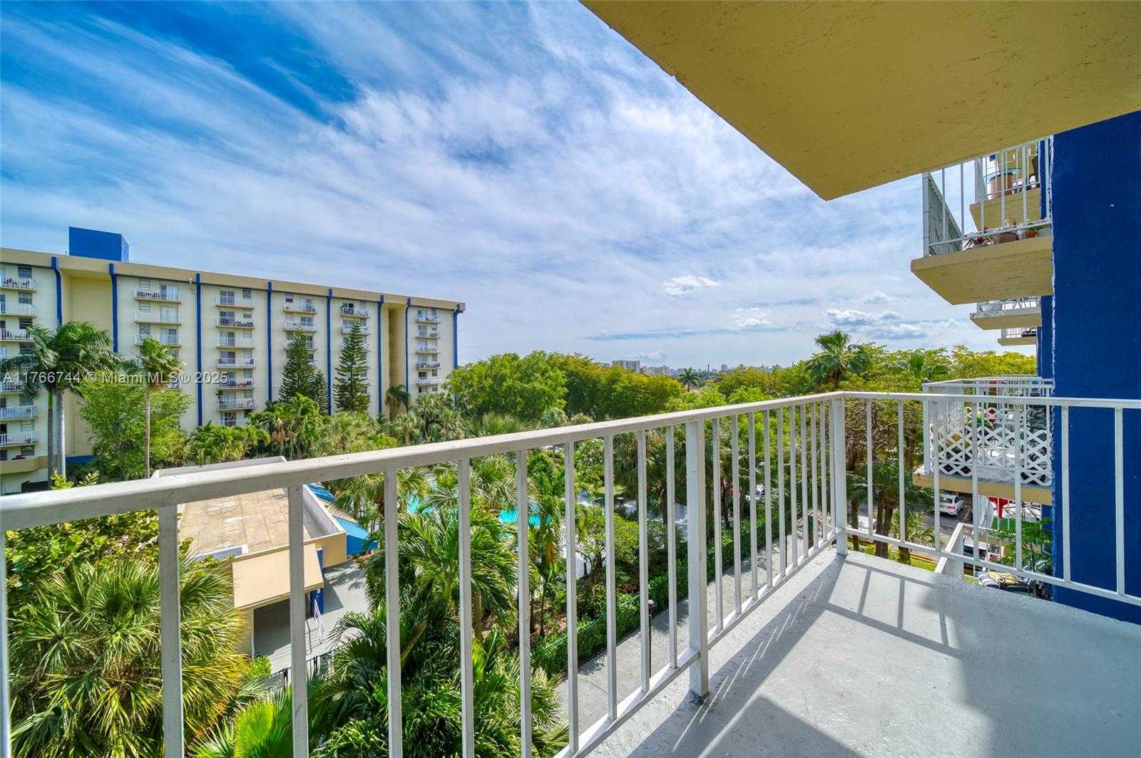 Small Image of 801 NORTH WEST 47TH AVE #515W, Miami Number 20