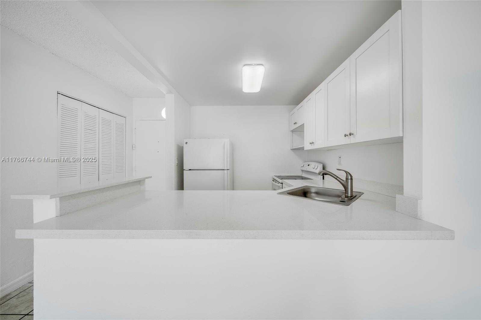 Small Image of 801 NORTH WEST 47TH AVE #515W, Miami Number 5