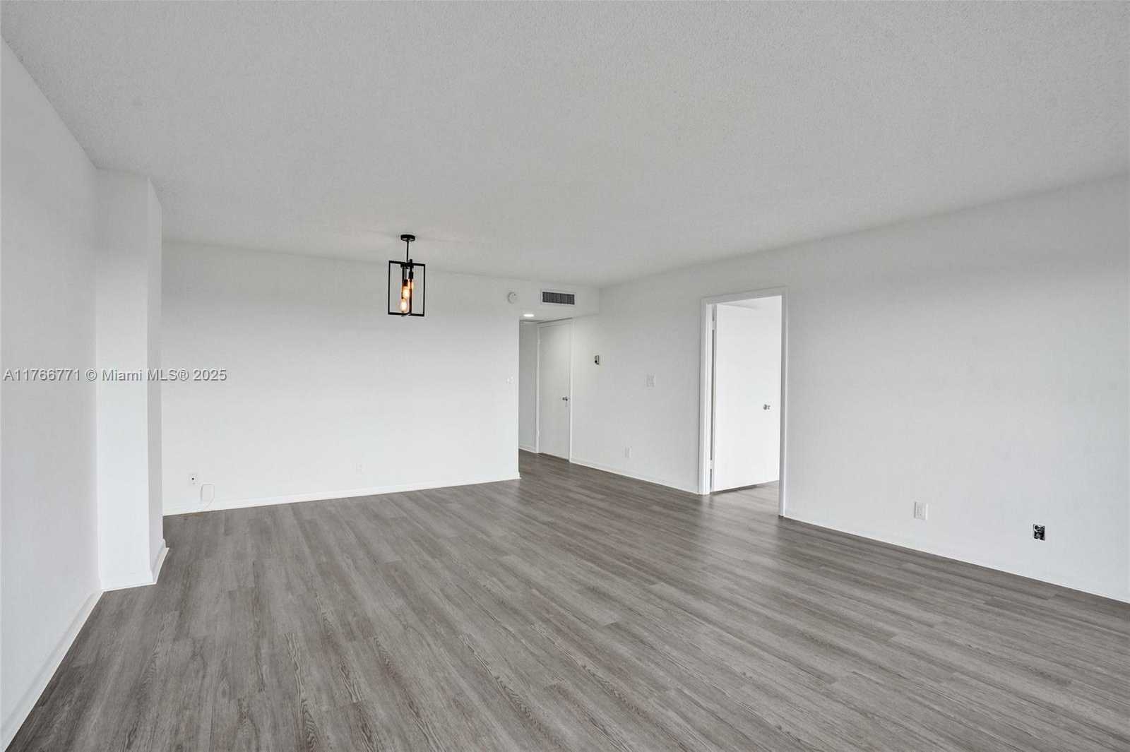 Small Image of 10777 WEST SAMPLE RD #904, Coral Springs Number 16
