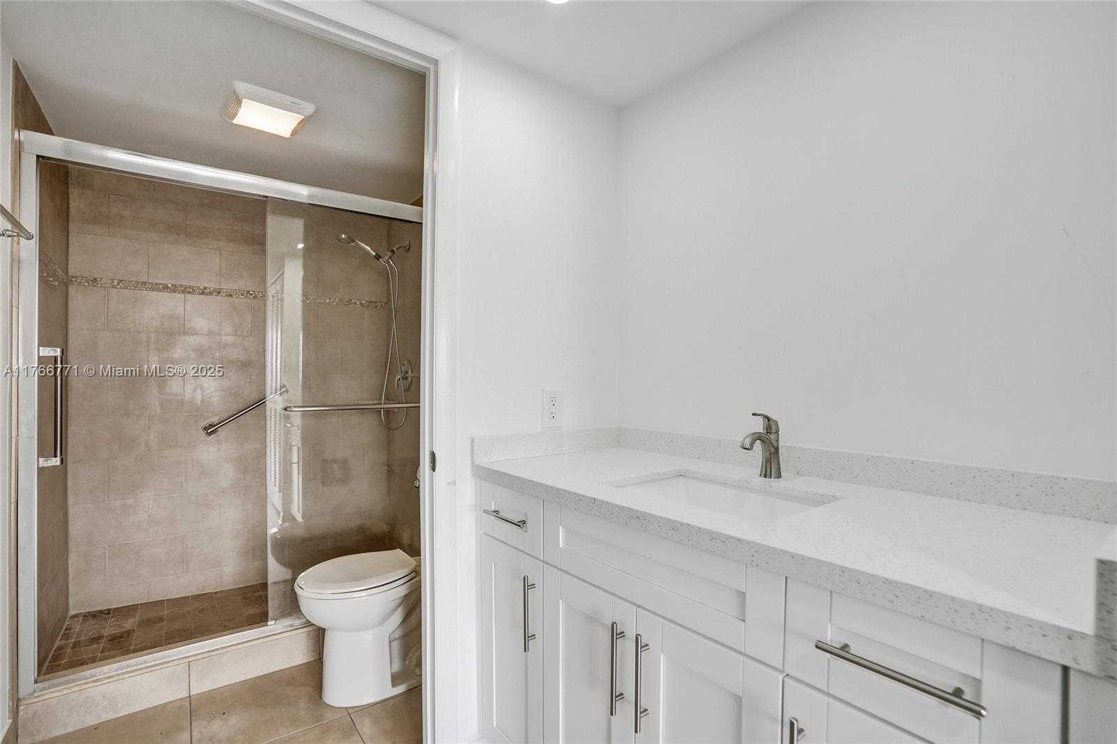Small Image of 10777 WEST SAMPLE RD #904, Coral Springs Number 21