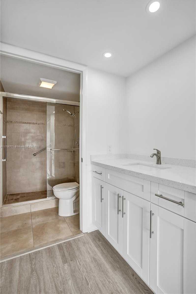 Small Image of 10777 WEST SAMPLE RD #904, Coral Springs Number 22