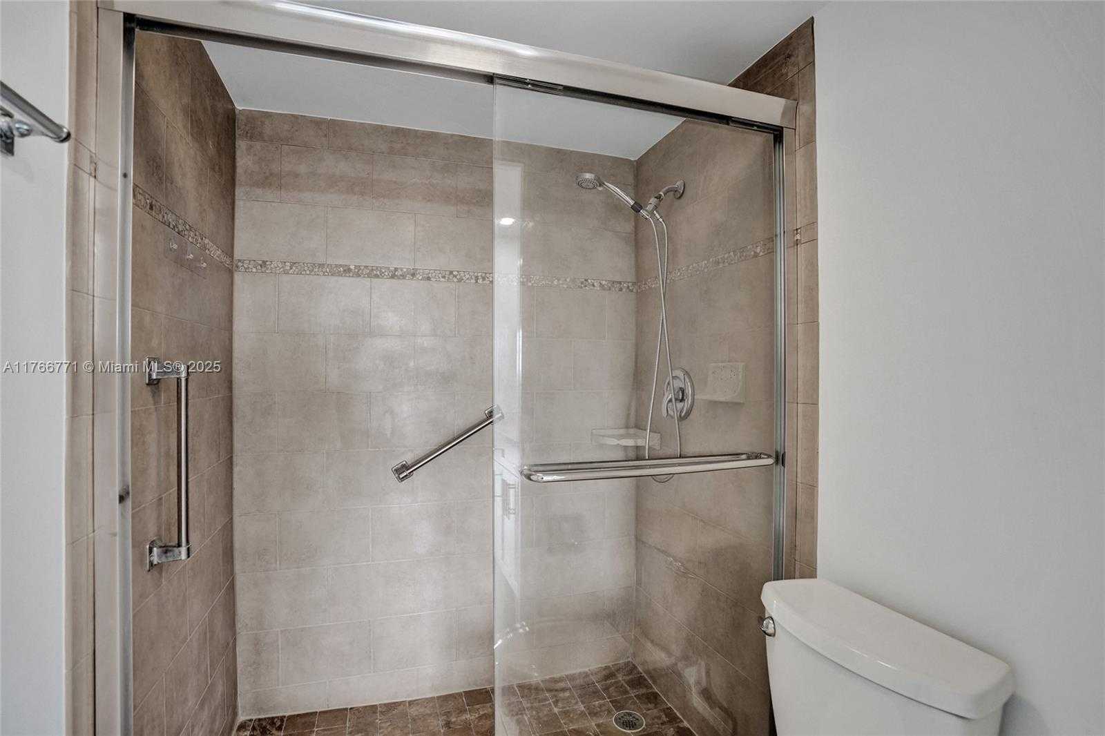 Small Image of 10777 WEST SAMPLE RD #904, Coral Springs Number 23