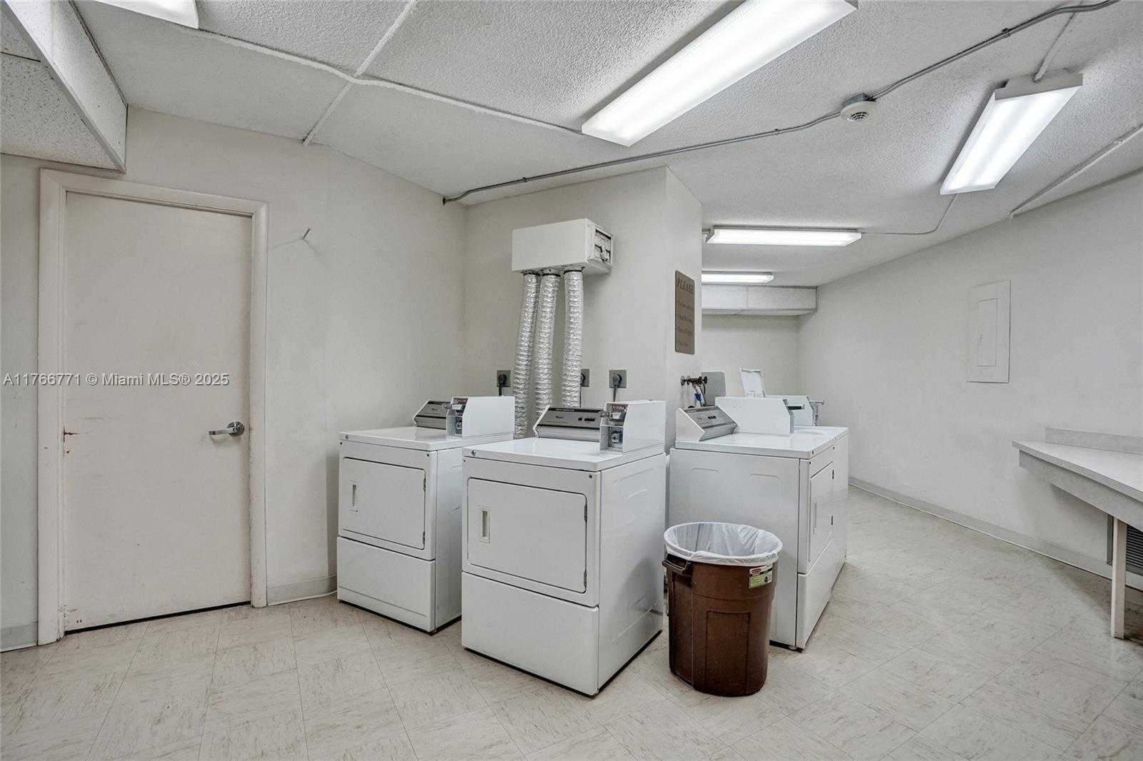 Small Image of 10777 WEST SAMPLE RD #904, Coral Springs Number 34