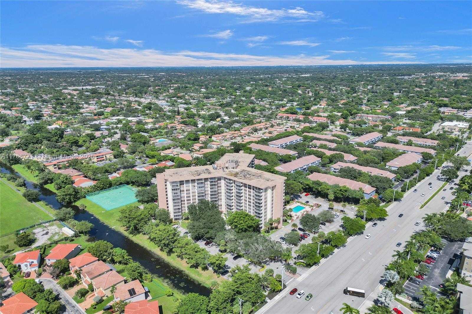 Small Image of 10777 WEST SAMPLE RD #904, Coral Springs Number 48