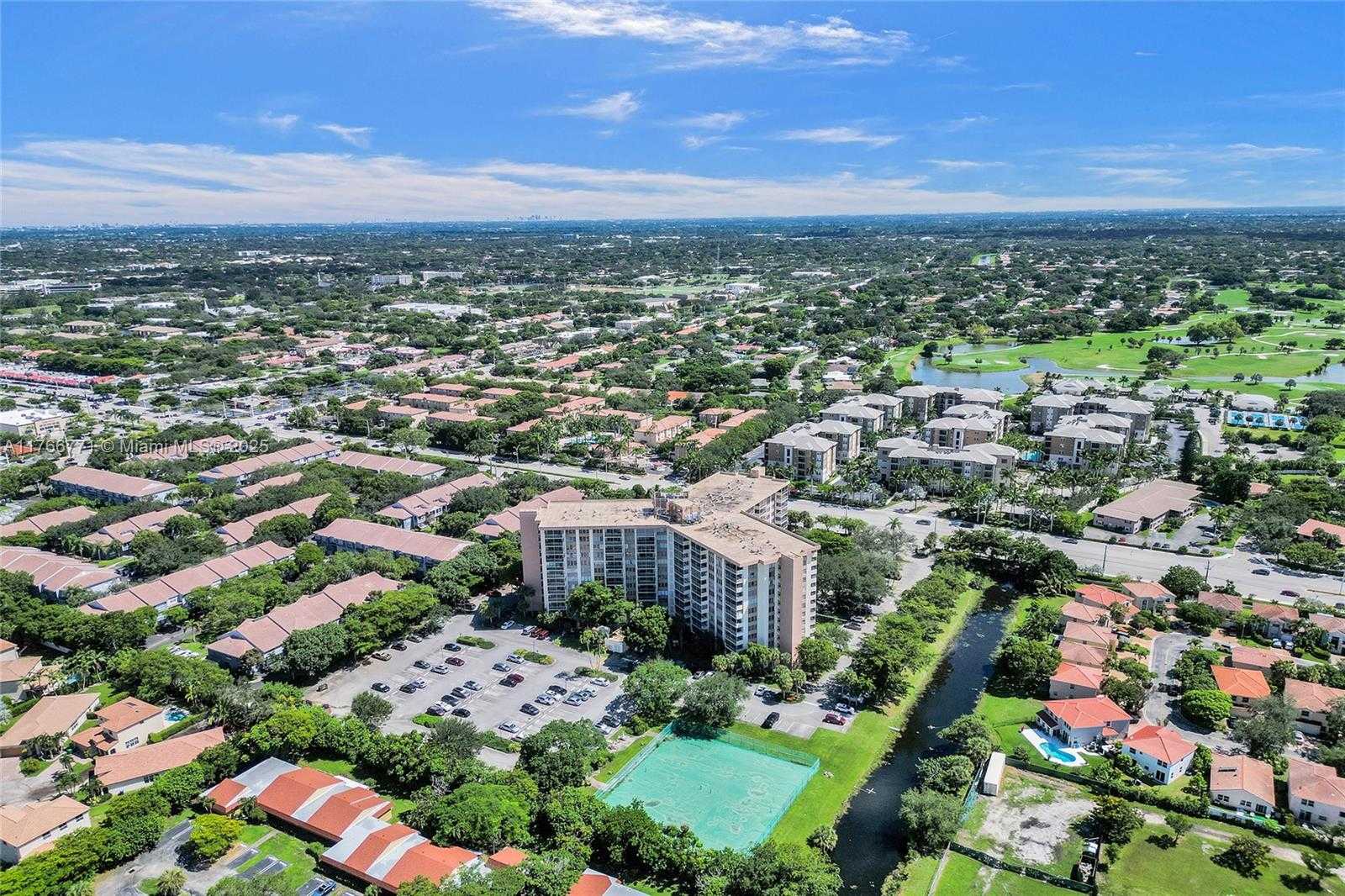 Small Image of 10777 WEST SAMPLE RD #904, Coral Springs Number 55