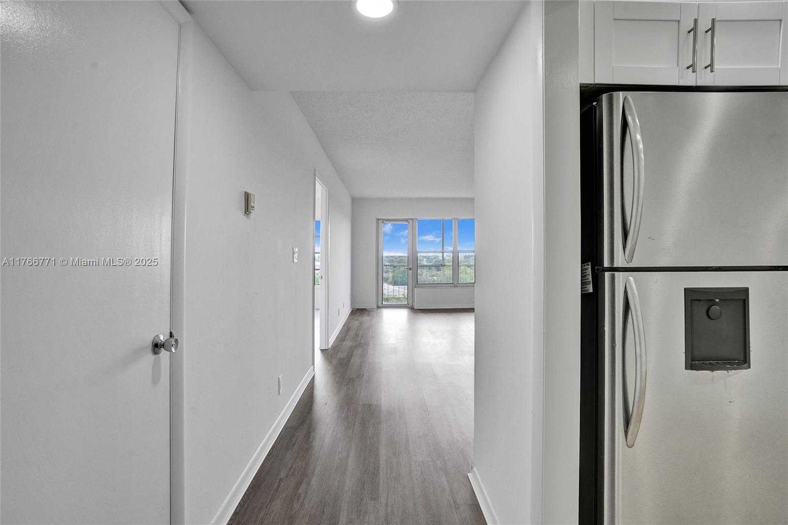Small Image of 10777 WEST SAMPLE RD #904, Coral Springs Number 8