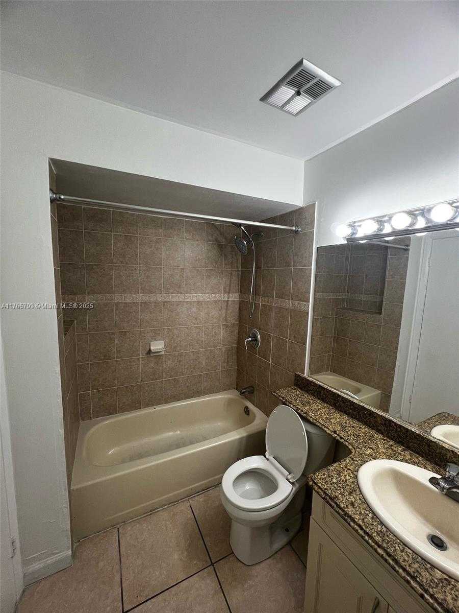 Small Image of 13345 SOUTH WEST 59TH LN, Miami Number 18