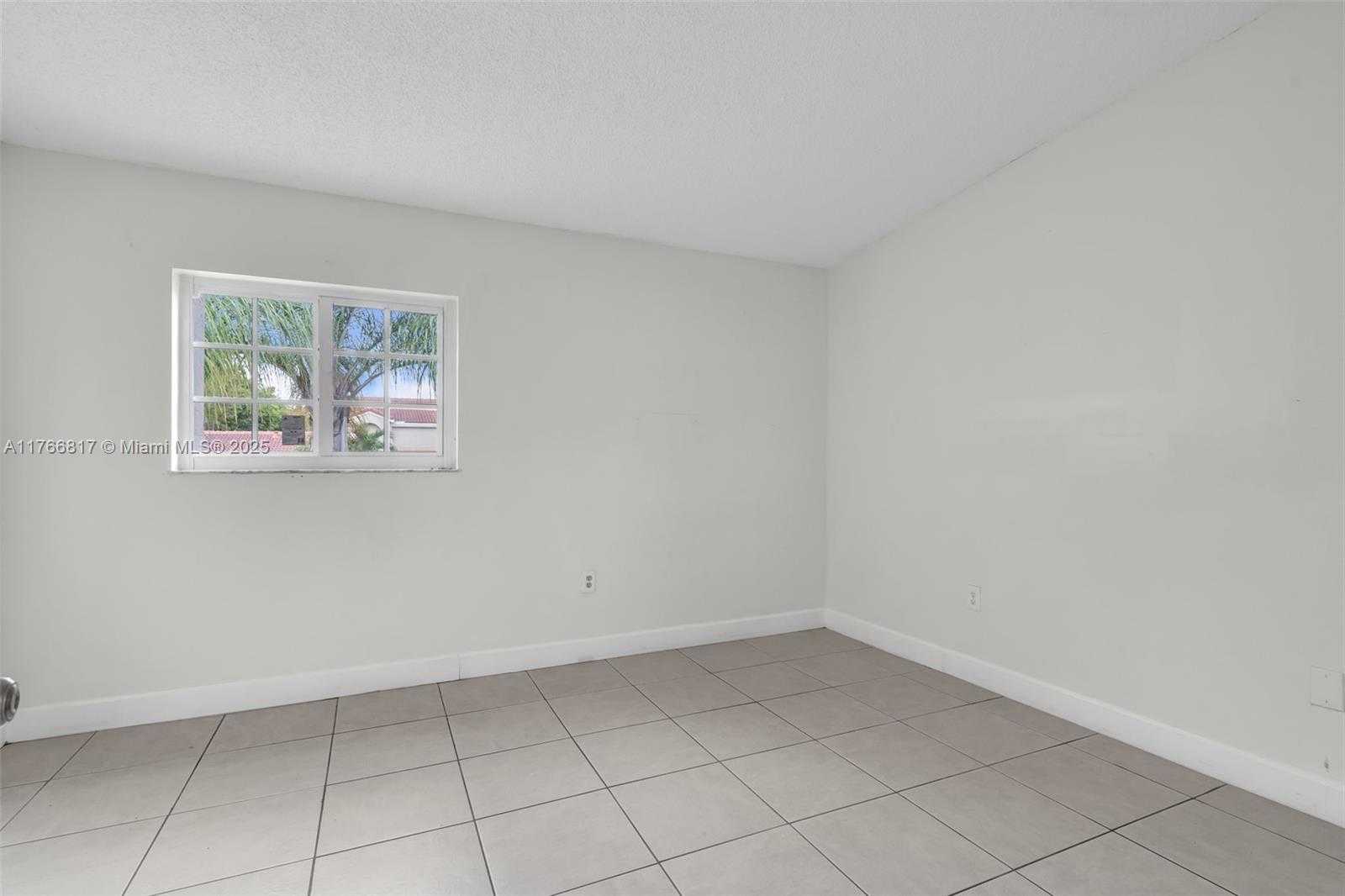 Small Image of 6916 NORTH WEST 166TH TERRACE #1204, Miami Lakes Number 15