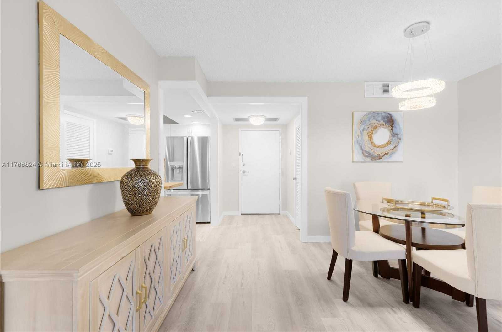 Small Image of 2500 PARKVIEW DRIVE #1019, Hallandale Beach Number 14