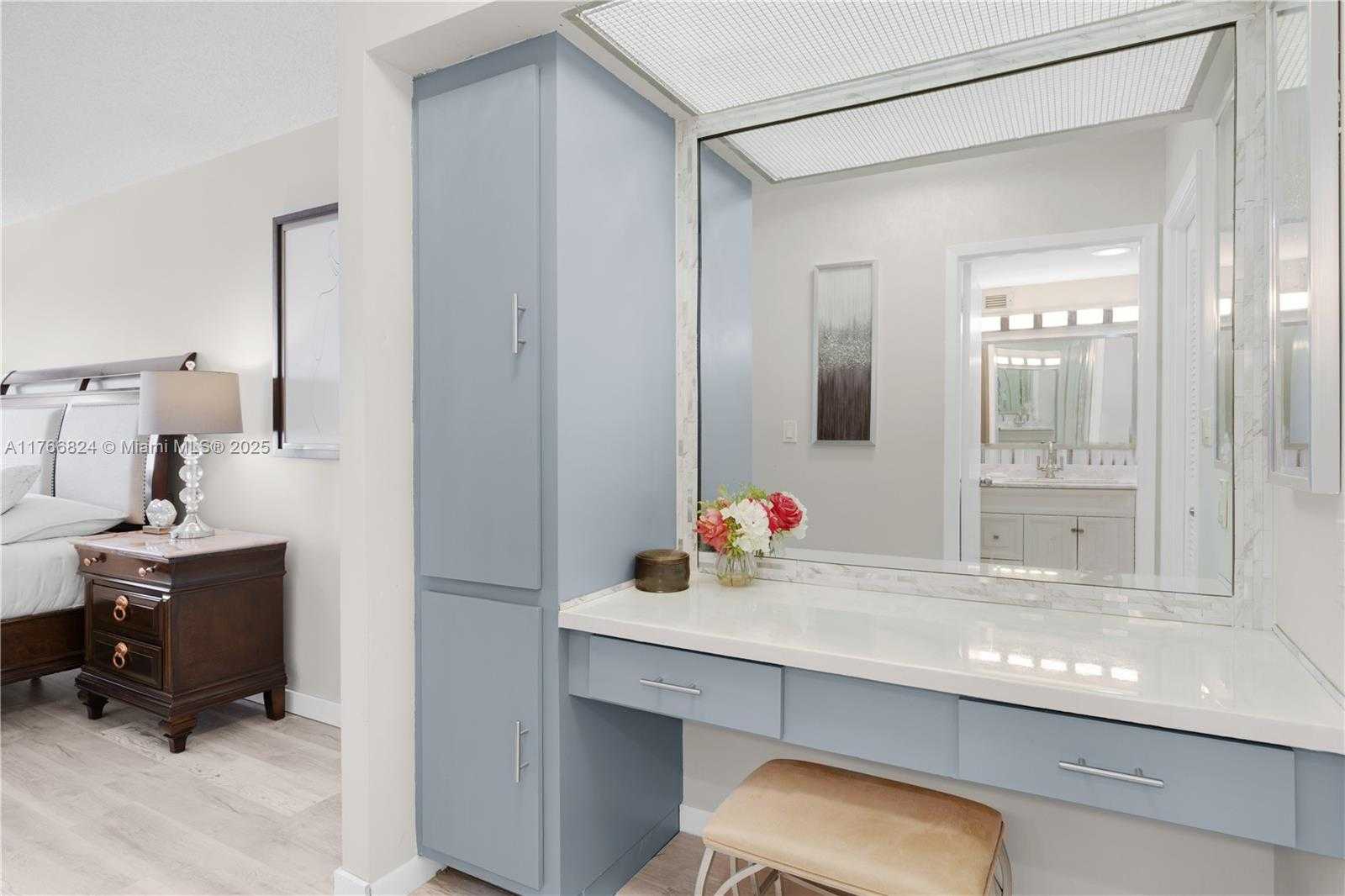 Small Image of 2500 PARKVIEW DRIVE #1019, Hallandale Beach Number 36