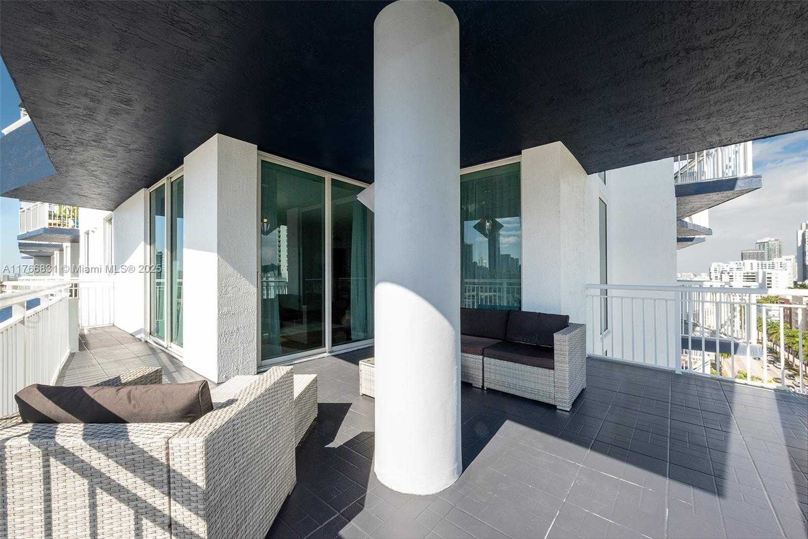 Small Image of 275 NORTH EAST 18TH ST #1207, Miami Number 27