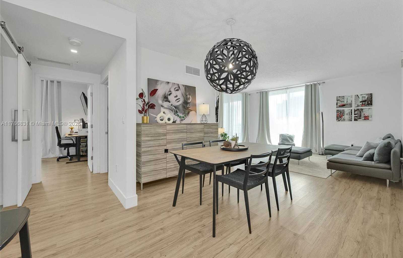 Small Image of 275 NORTH EAST 18TH ST #1207, Miami Number 4
