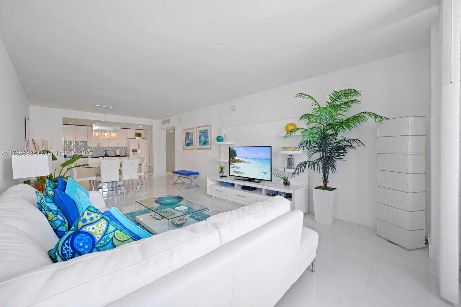 Small Image of 19370 COLLINS AVE #902, Sunny Isles Beach Number 3
