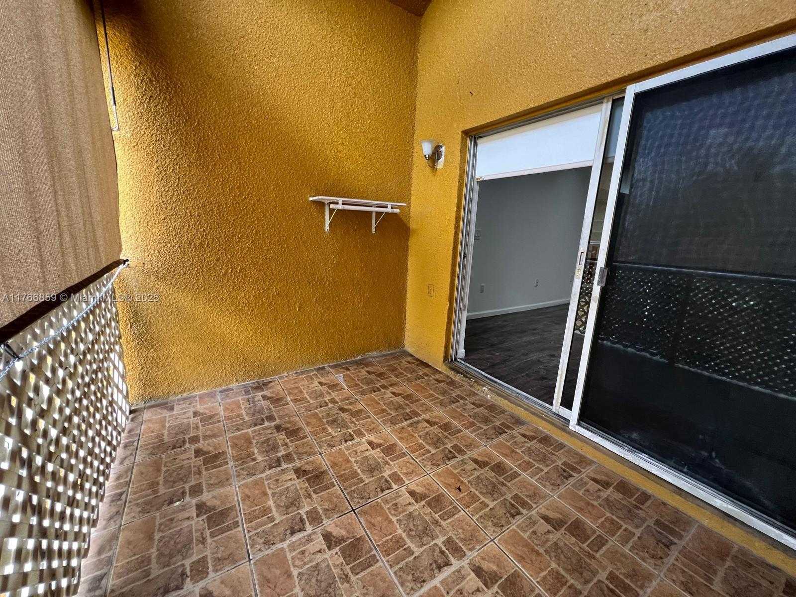 Small Image of 9715 FONTAINEBLEAU BLVD #E308, Miami Number 15